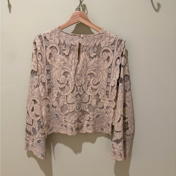 Ceci Top - Picture 3 of 3